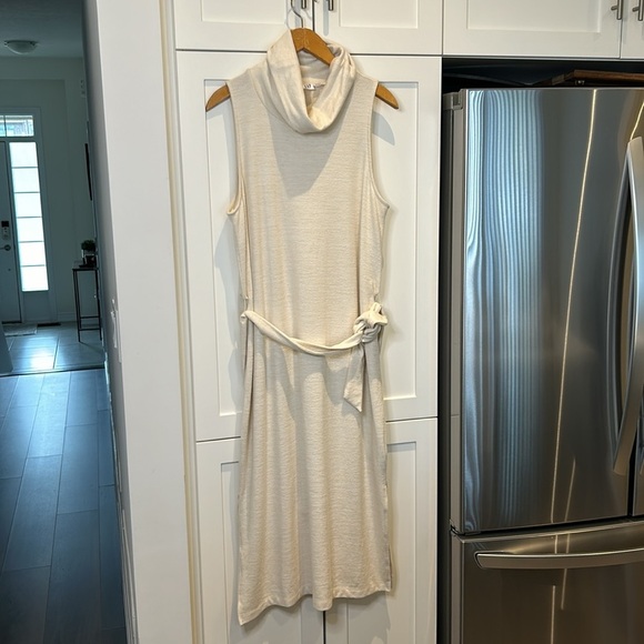 GAP Softspun Turtleneck Tie-Belt Midi Cream Dress Size L - Picture 8 of 16